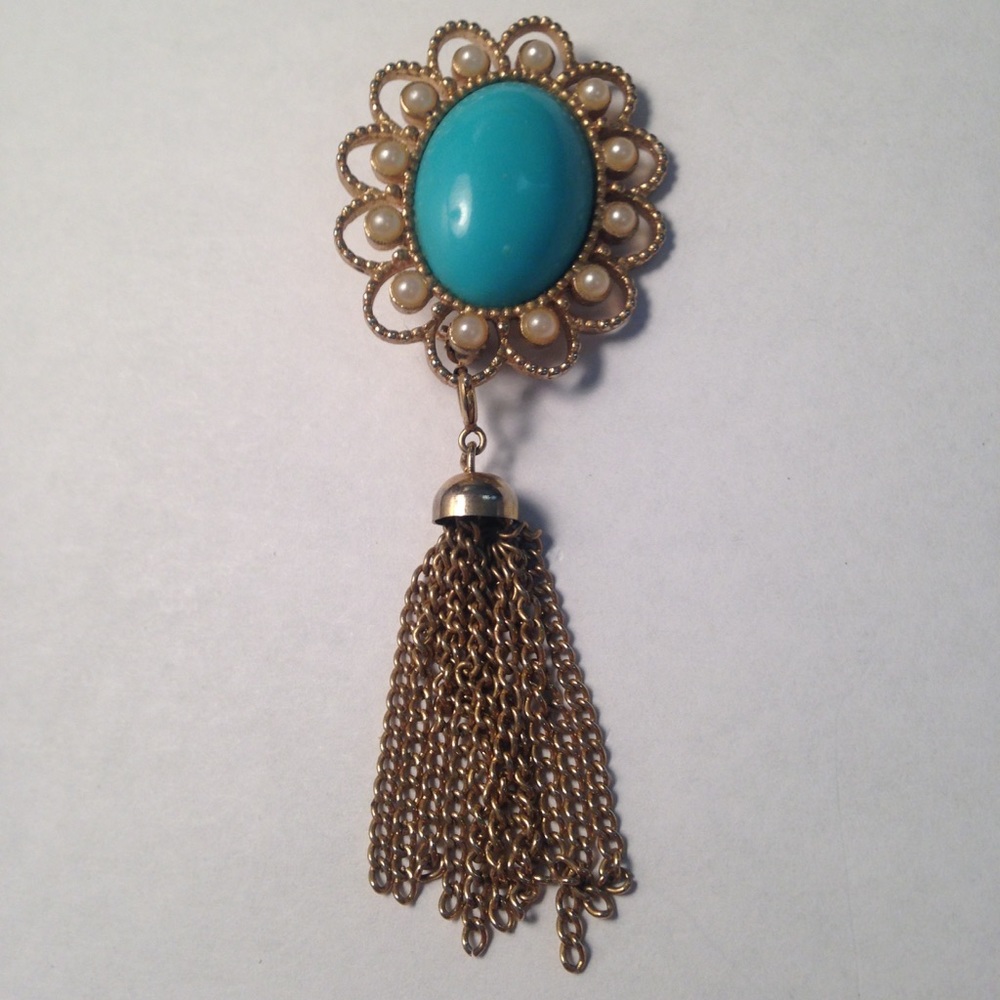 Vintage Sarah Coventry Turquoise and Pearl Tassel